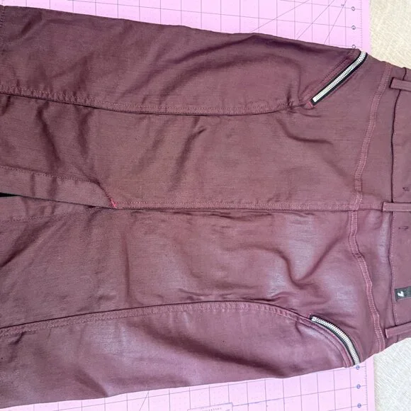 7 for all mankind waxed denim pencil skirt (burgundy - size 28) - Picture 5 of 8